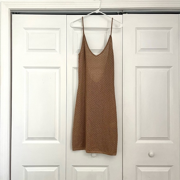 WHITE FOX perfect places mini dress gold size L NWT - Picture 4 of 9